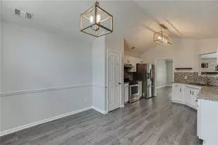 8860 Creekstone Pl, Gainesville, GA 30506 - Photo 7
