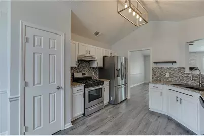 8860 Creekstone Place, Gainesville, GA 30506 - Photo 9