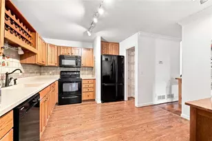 3776 Ashford Lake Ct NE, Brookhaven, GA 30319 - Photo 7