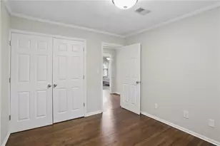 11 Scotland Pl NW, Atlanta, GA 30318 - Photo 17