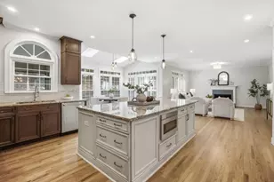 952 Hawkhorn Ct, Alpharetta, GA 30005 - Photo 9