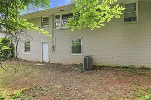 1865 S Columbia Pl, Decatur, GA 30032 - Photo 23