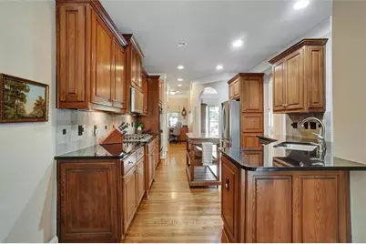 10755 Arlington Point, Johns Creek, GA 30022 - Photo 17