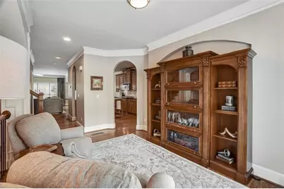 10755 Arlington Point, Johns Creek, GA 30022 - Photo 7