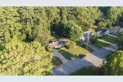 447 Summerville Drive NW, Lawrenceville, GA 30046 - Photo 31