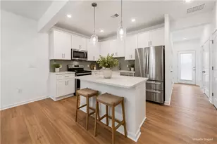 1643 Winpost Ln NW, Atlanta, GA 30318 - Photo 5