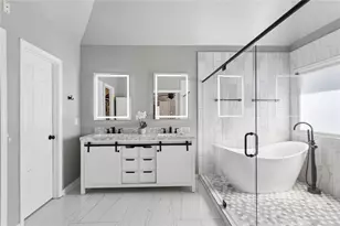 2241 Harry Brooks Dr N W, Atlanta, GA 30318 - Photo 33