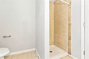818 Woods Dr NW, Atlanta, GA 30318 - Photo 13