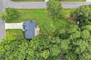 5821 Silverthorn Dr, Flowery Branch, GA 30542 - Photo 63