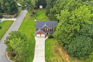 5821 Silverthorn Dr, Flowery Branch, GA 30542 - Photo 65