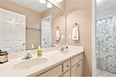 5821 Silverthorn Drive, Flowery Branch, GA 30542 - Photo 37
