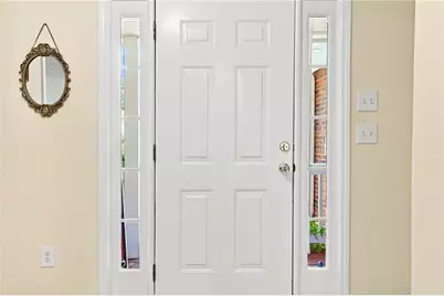 5821 Silverthorn Drive, Flowery Branch, GA 30542 - Photo 7