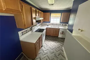 1812 Killarney Dr SW, Marietta, GA 30008 - Photo 9
