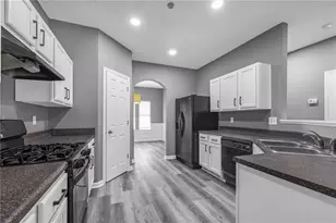 6156 Shoals Loop, Union City, GA 30291 - Photo 7