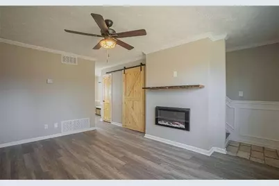 1235 Riverside Drive #D1, Gainesville, GA 30501 - Photo 5