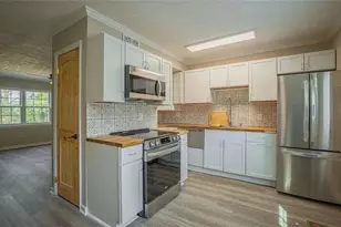 1235 Riverside Dr, Gainesville, GA 30501 - Photo 13