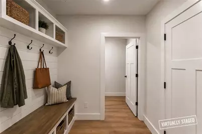 6711 Wildwood Trail, Gainesville, GA 30506 - Photo 11