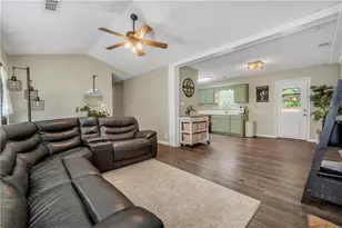 41 Giles Dr, McDonough, GA 30252 - Photo 5