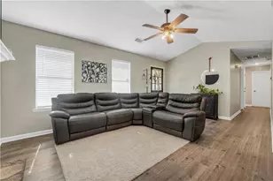 41 Giles Dr, McDonough, GA 30252 - Photo 9