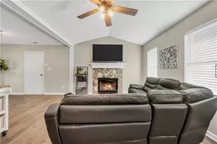 41 Giles Dr, McDonough, GA 30252 - Photo 7