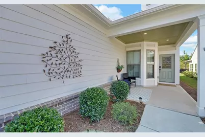 5663 Villa Crest Drive, Hoschton, GA 30548 - Photo 3
