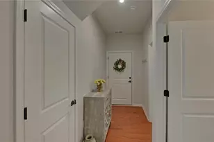 5663 Villa Crest Dr, Hoschton, GA 30548 - Photo 5