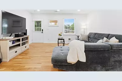 1611 Carlton Avenue, Stone Mountain, GA 30087 - Photo 3
