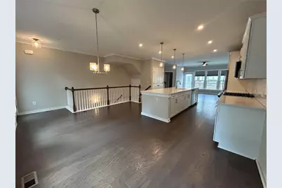 2035 Holtz Lane NW, Atlanta, GA 30318 - Photo 5