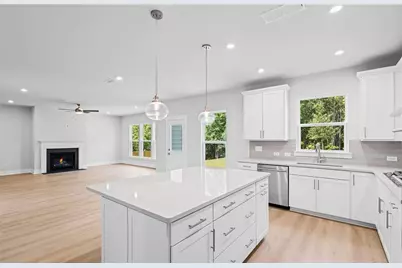 4711 Wilderness Trail, Flowery Branch, GA 30542 - Photo 13