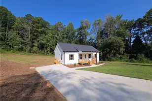 356 Flemister Cir, Dallas, GA 30157 - Photo 3
