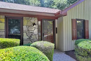 3520 Turtle Cove Ct SE, Marietta, GA 30067 - Photo 3