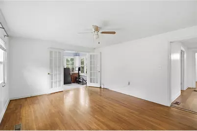 37 Claire Drive SE, Atlanta, GA 30315 - Photo 3