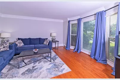 415 Spindle Court, Sandy Springs, GA 30350 - Photo 5