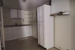 4955 Campbellton Rd SW, Atlanta, GA 30331 - Photo 5