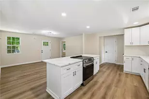 1970 Oana St SW, Atlanta, GA 30310 - Photo 9