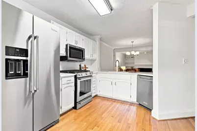 1340 N Crossing Drive NE, Atlanta, GA 30329 - Photo 7