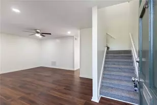 330 Winding River Dr, Sandy Springs, GA 30350 - Photo 3