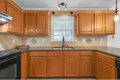 1336 Velvet Creek Way SW, Marietta, GA 30008 - Photo 17