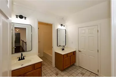 1336 Velvet Creek Way SW, Marietta, GA 30008 - Photo 41