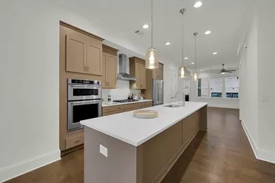 6807 Encore Boulevard, Sandy Springs, GA 30328 - Photo 9