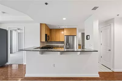 3338 Peachtree Road NE #1810, Atlanta, GA 30326 - Photo 5