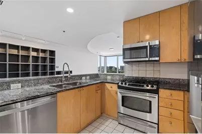 3338 Peachtree Road NE #1810, Atlanta, GA 30326 - Photo 7