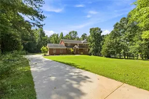 35 Oakgrove Ln, McDonough, GA 30253 - Photo 3