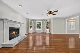 35 Oakgrove Ln, McDonough, GA 30253 - Photo 9