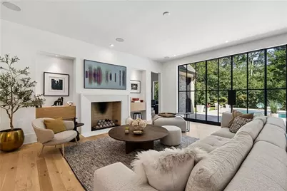 765 Heards Ferry Road, Sandy Springs, GA 30328 - Photo 9