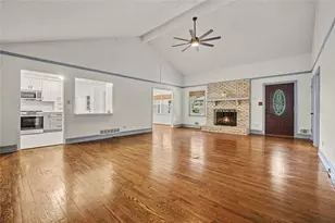 578 Glennhaven Dr NW, Marietta, GA 30064 - Photo 5