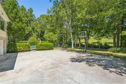 1691 Friar Tuck Road NE, Atlanta, GA 30309 - Photo 35