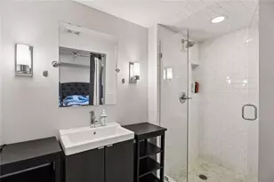 1691 Friar Tuck Rd NE, Atlanta, GA 30309 - Photo 33