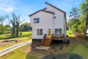 358 St Johns Ave SW, Atlanta, GA 30315 - Photo 3