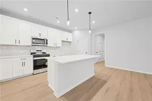 6099 Marigold Wy, Atlanta, GA 30349 - Photo 3